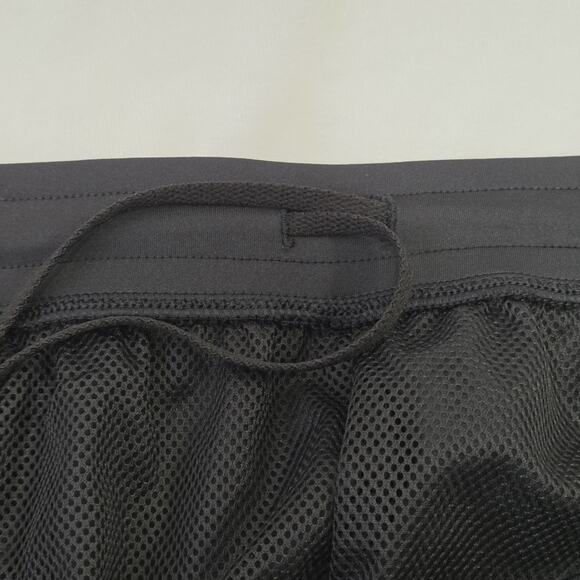 Under Armour UA Baseline Pro 5" Shorts Men's Black Comfort Size 2XL 1384141-001 - Picture 7 of 11